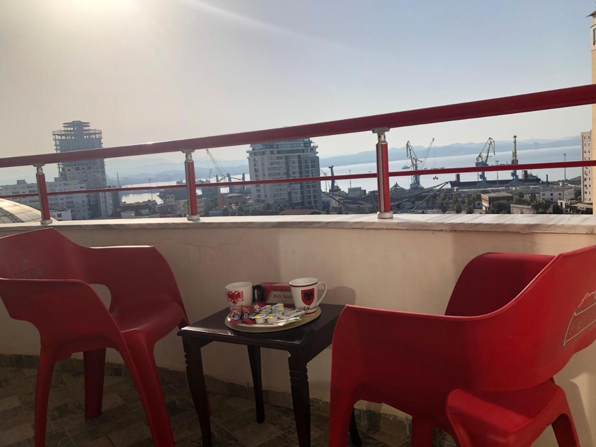 Fully Equipped Flat With Stunning Sea Views Appartement Durrës Buitenkant foto